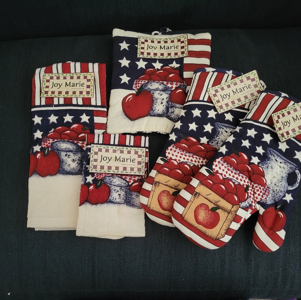 Patriotic Kitchen Set